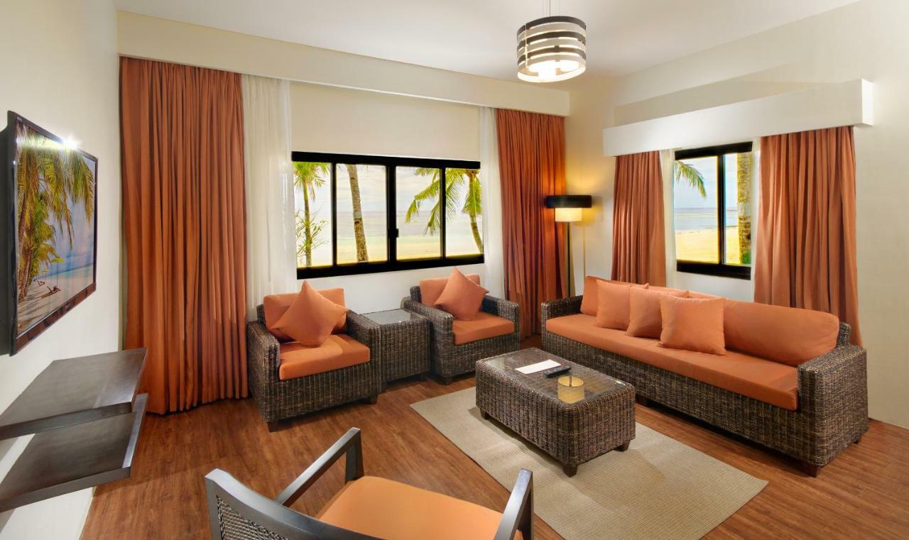 Oceanica Resort Panglao, Bohol Exterior foto Living room