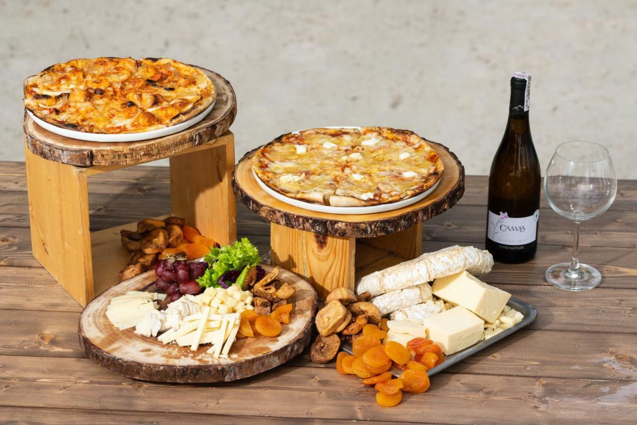 Oceanica Resort Panglao, Bohol Exterior foto Cheese and wine